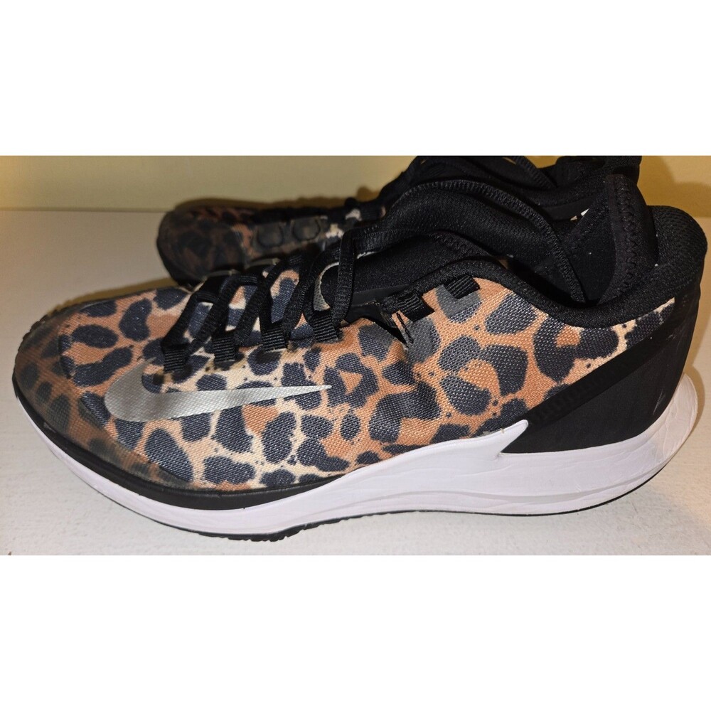 Nike Court Air Zoom HC “ Cheetah Print” Women’s Size 9.5 AA8022-702